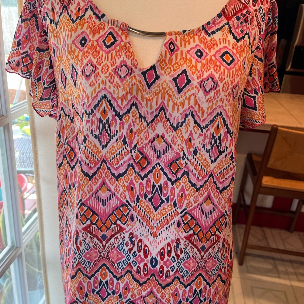 Zac & Rachel Pink and Orange Geometric Blouse